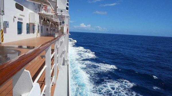 Peut-on trouver une croisière qui propose des initiations à la voile traditionnelle?